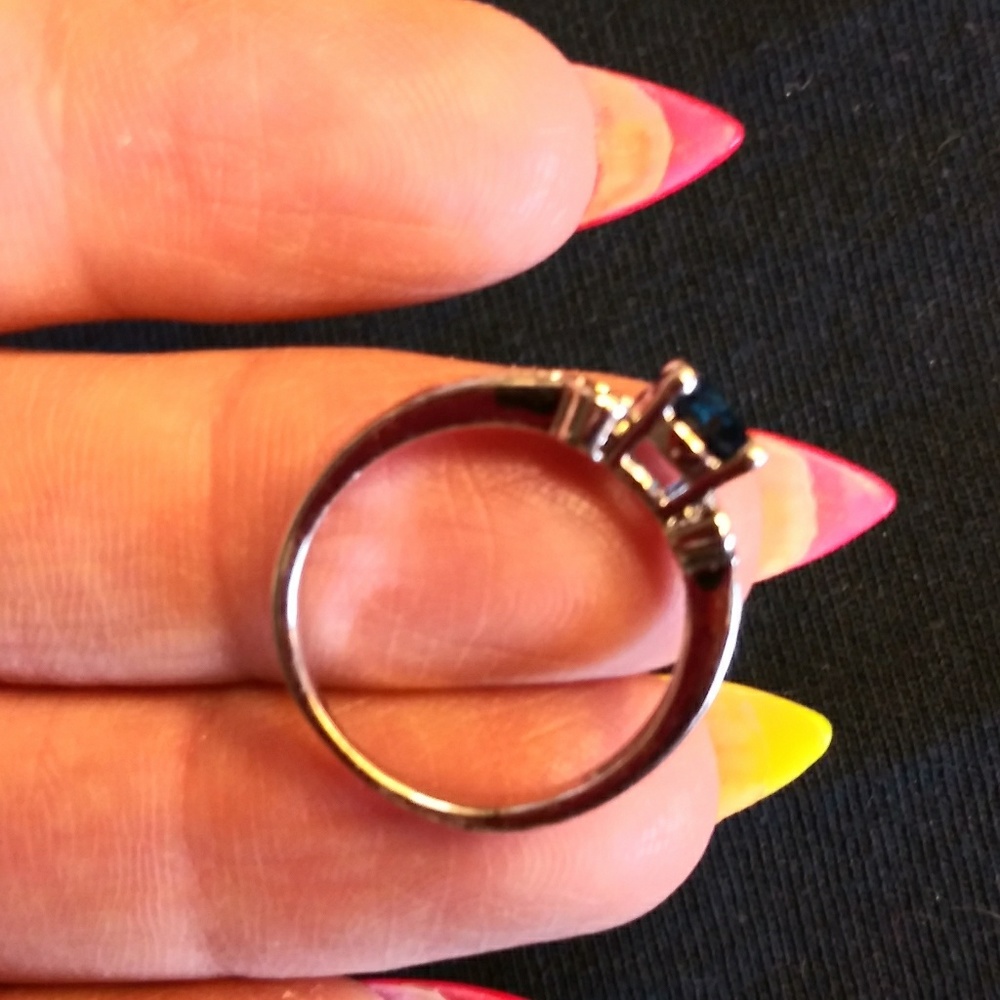 Gem stone ring - Picture 6 of 7